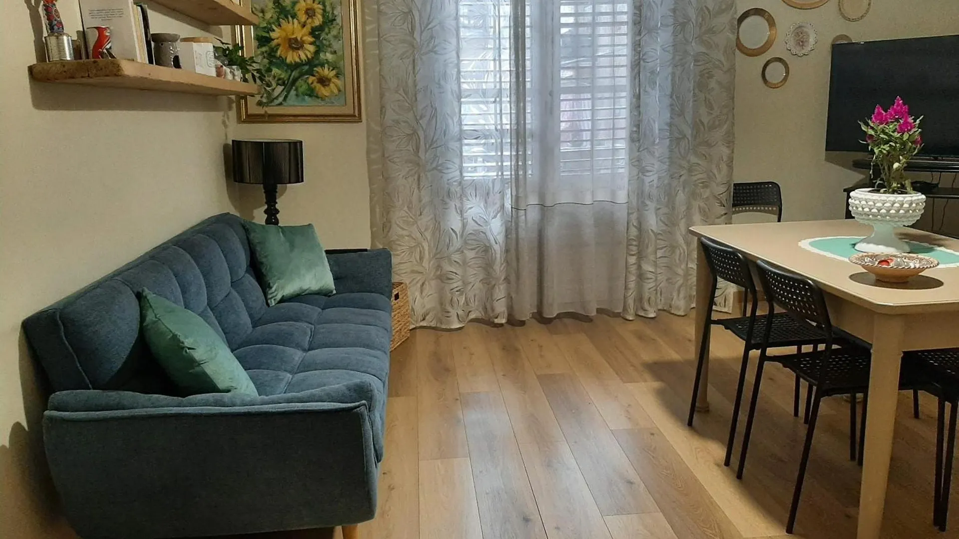 Casa Ore-Tea Palermo Italy